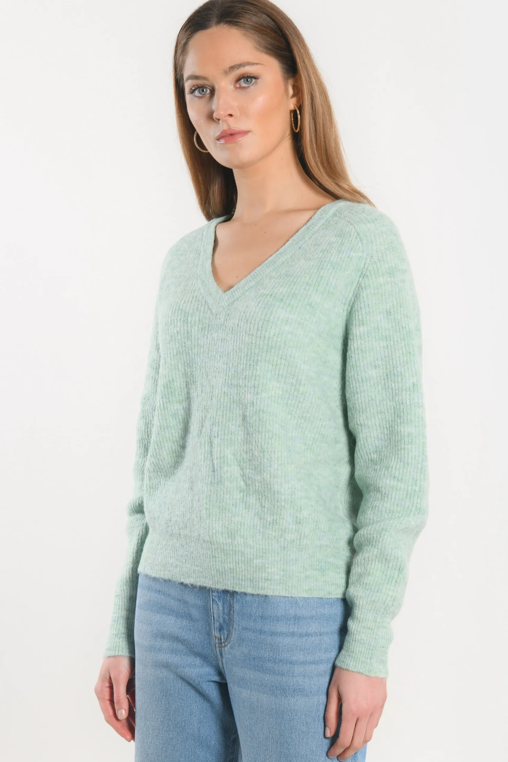PULL COL V - DANNA - VERT AMANDE^KOOKAÏ Shop