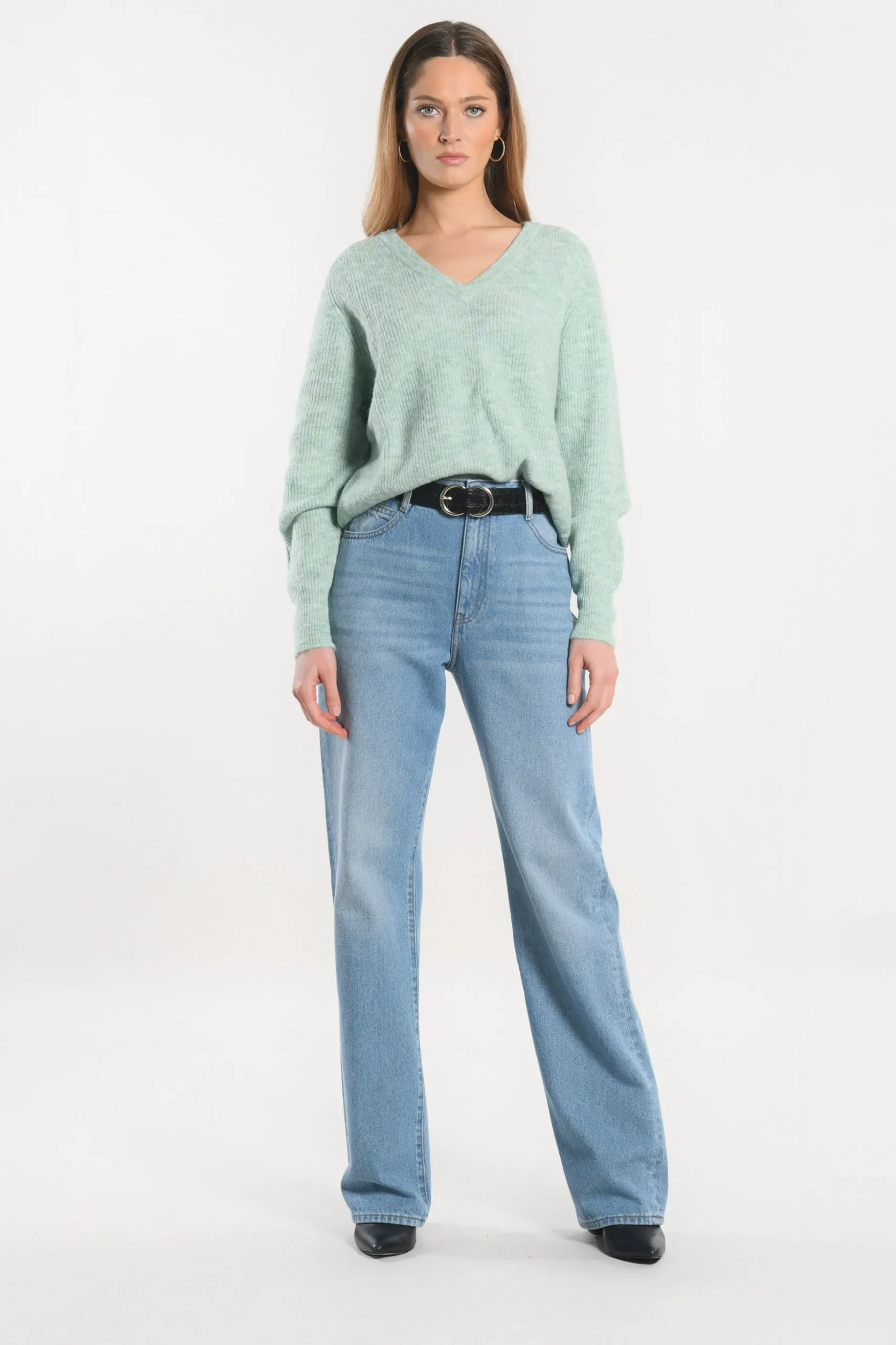 PULL COL V - DANNA - VERT AMANDE^KOOKAÏ Shop